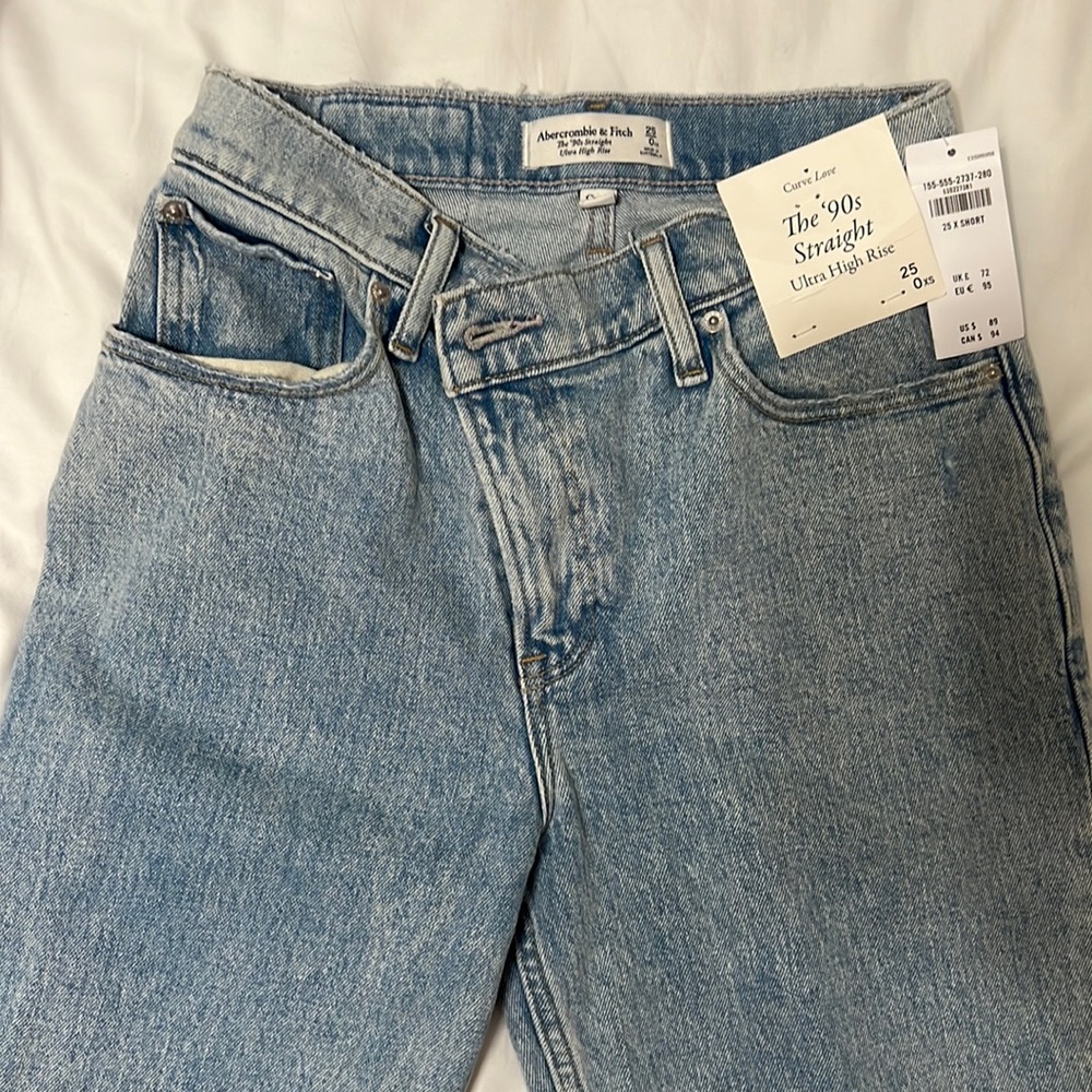 Abrecrombie Jeans